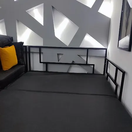 Triangle Apartment Divcibare